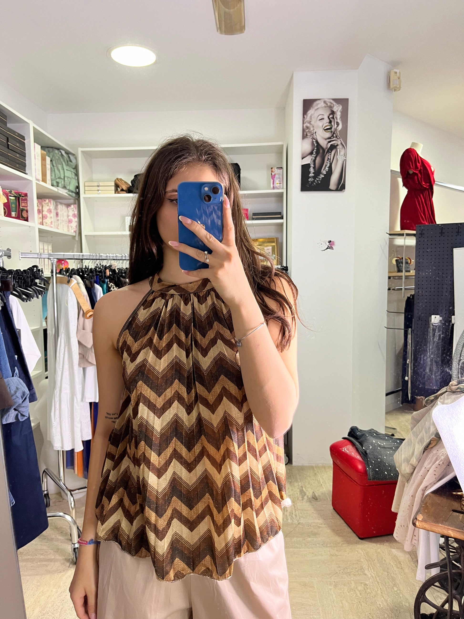 Top Spinato Marrone.jpeg